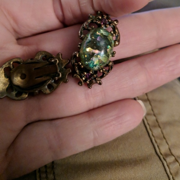 Vintage Antique Amazingly Unique Earrings - Picture 5 of 6